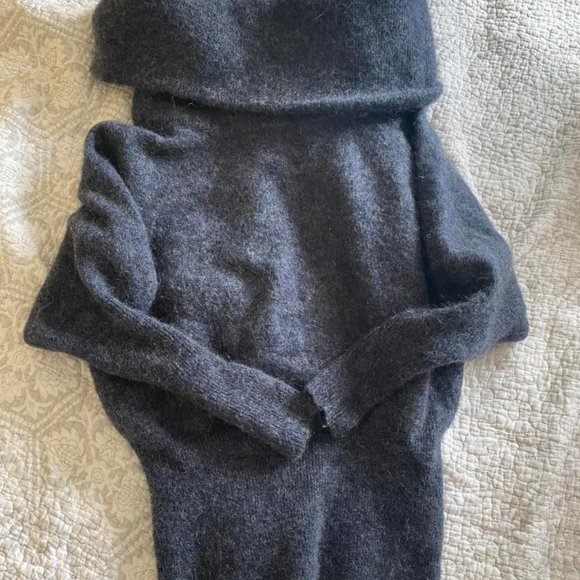 Acne Studios Off-the-Shoulder Sweater - Picture 2 of 7